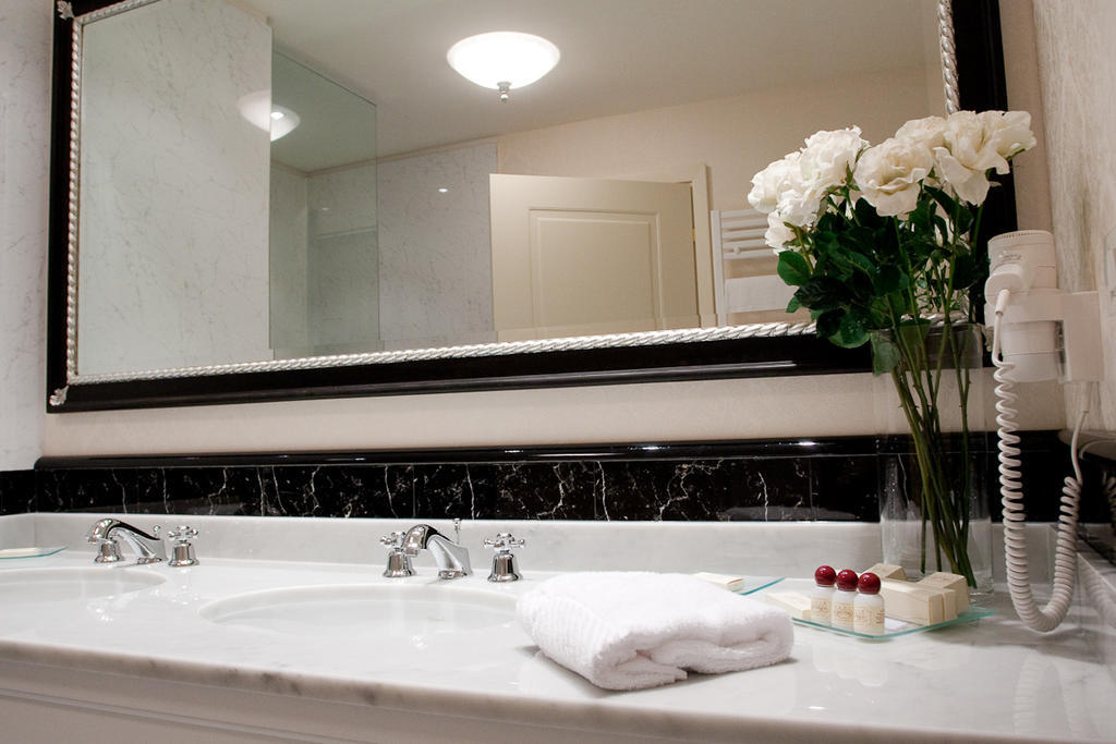 Hotel Maxim Anzola dell'Emilia Room photo